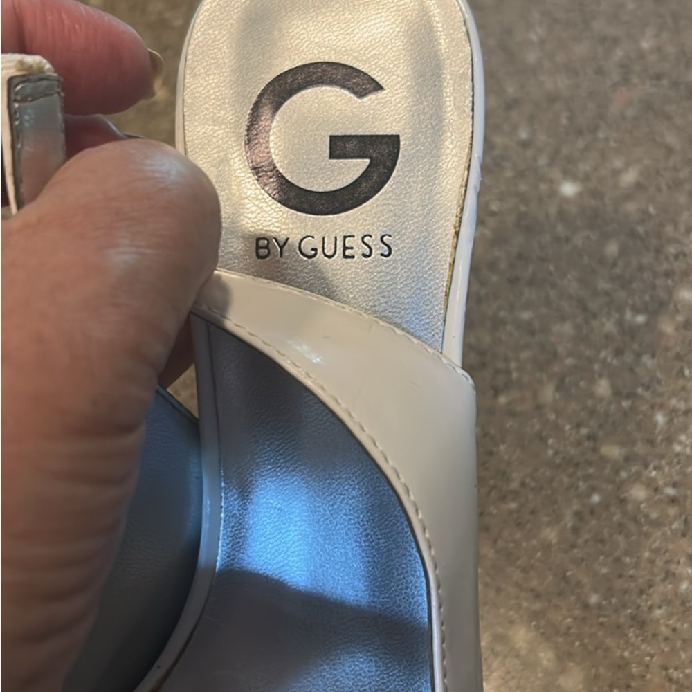 Guess Cream Peep-Toe Heels - Picture 4 of 4